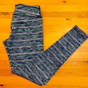 Zella leggings size small, with card pocket in waistband